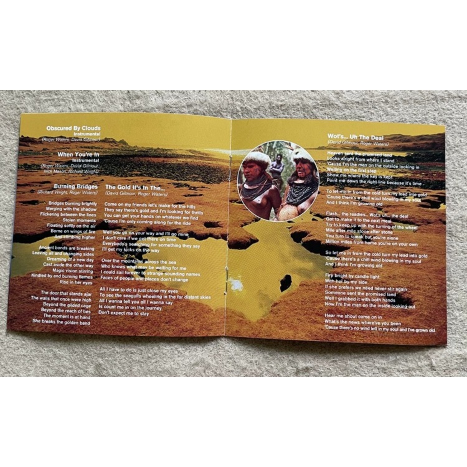 Psychedelic Rock Themed CD Alb - Home Decor Theme ulasan dan harga